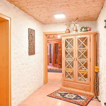Cosy In Schwarzenberg Im Bohmerwald Near Ski Area Daire *